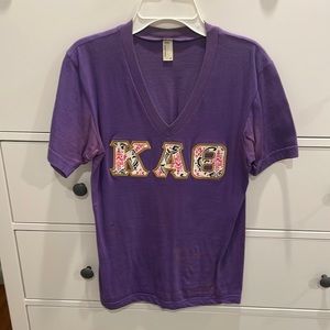 Kappa alpha theta letter shirt. XS v-neck